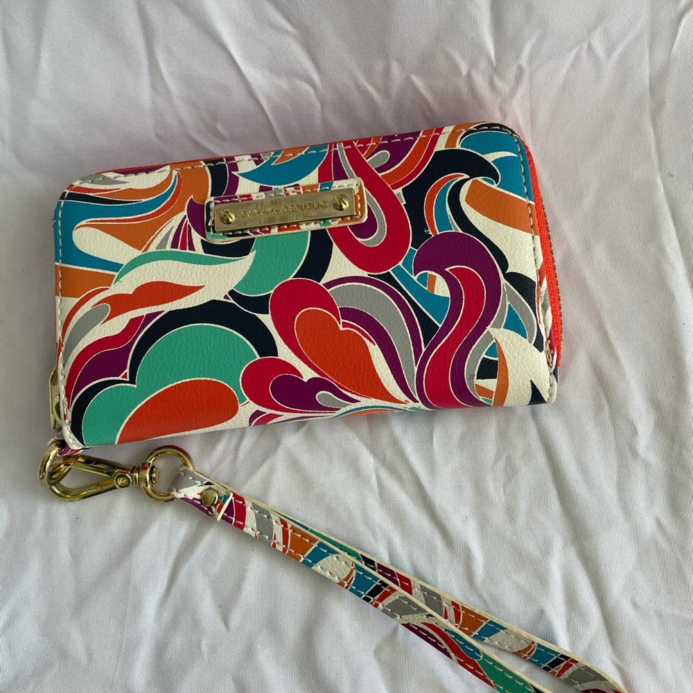 Banana Republic Wristlet